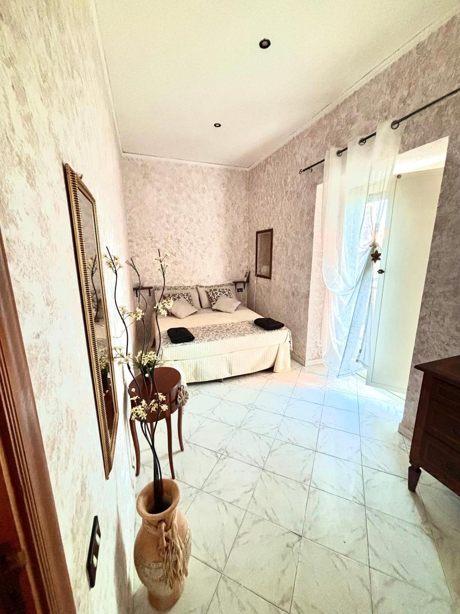 דירות נאפולי Rian House מראה חיצוני תמונה